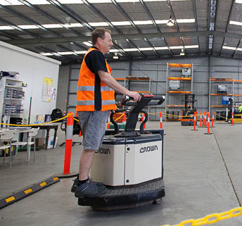 Safe Operation of an Electric Pallet Truck